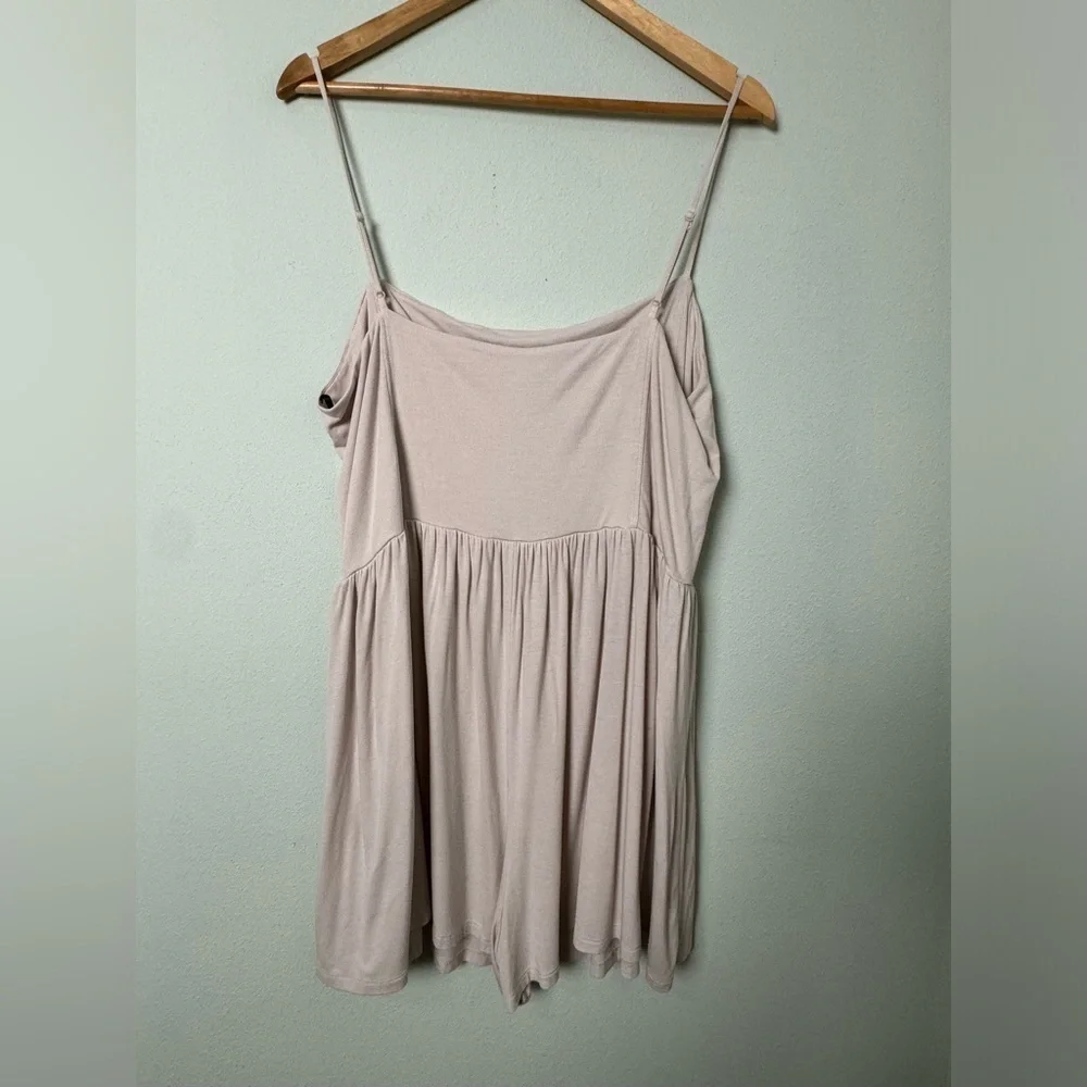 H&M Light Beige‎ Jersey Romper Size XL